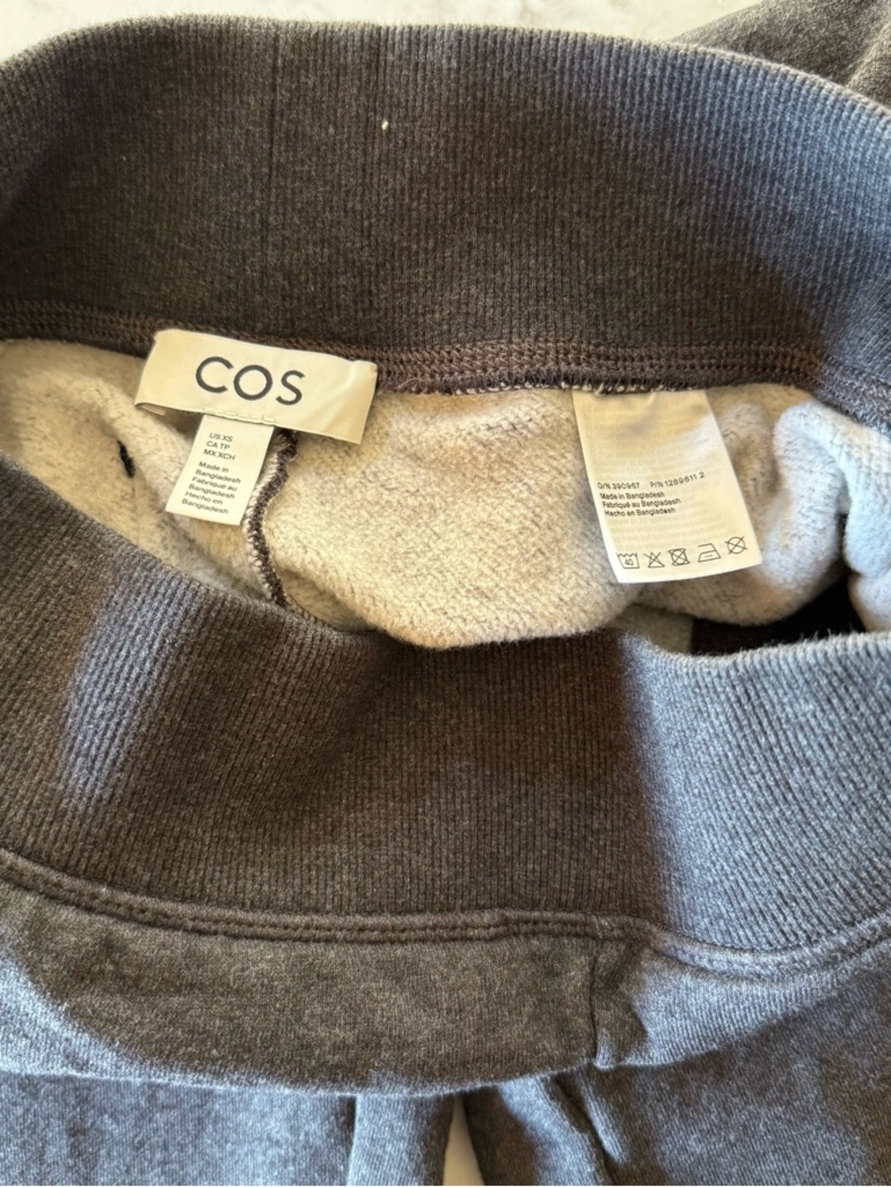 COS Cotton Wide-Leg Barrel Joggers XS Charcoal Grey - Picture 5 of 9